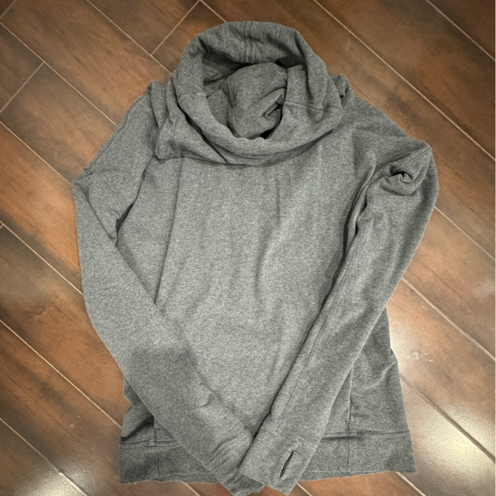 Women’s Gray Lululemon Crowl Sweater Hoodie